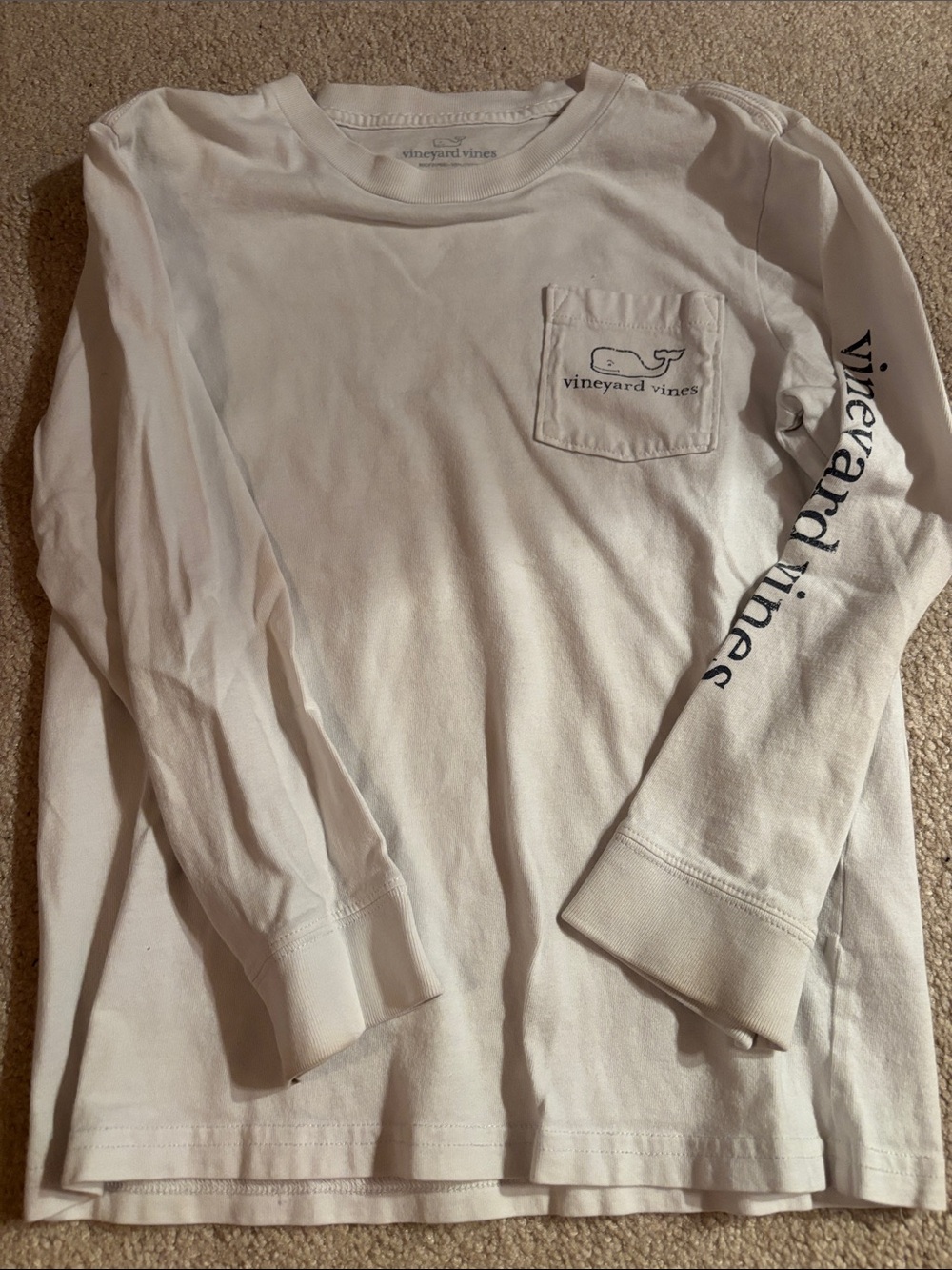 Vineyard Vines White Long-Sleeve Pocket Tee with Sleeve Logo